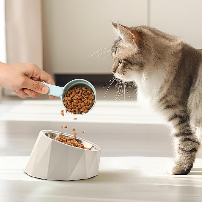 ComSaf MSBC Measuring Dog Food Scoop - 1/2 Cup Scoop Measuring Cup for Dog Cat Ferret Rabbit Bird Food, Melamine Half Cup with Handle, Food-Grade 1/4 Pet Feed Scoop, Dishwasher Safe, Green