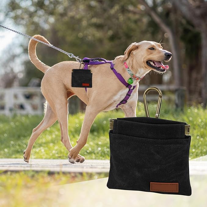 1 Pcs Pocket Pet Training Pouch,Dog Treat Pouch for Portable Pet Dog Walking Bag for Travel or Outdoor Use (Black)