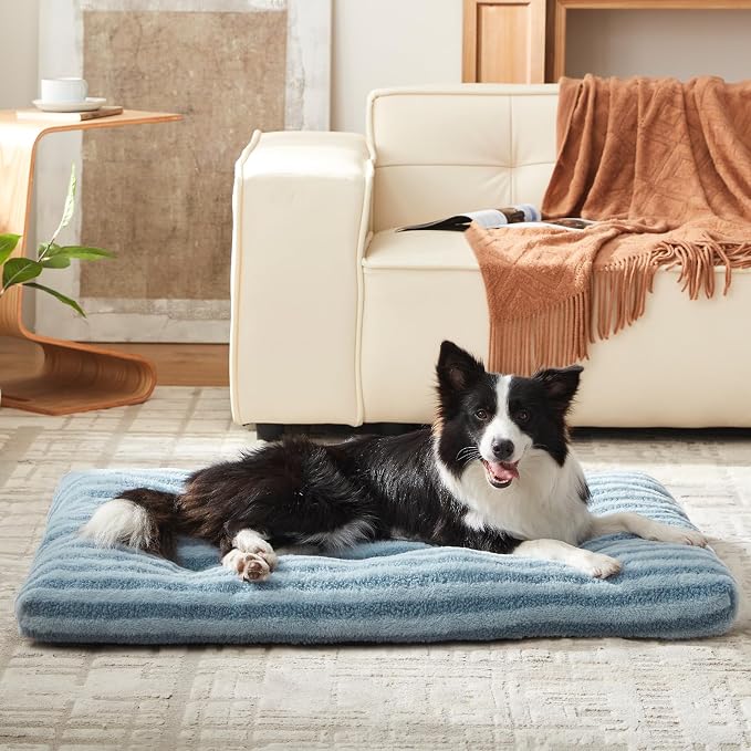 FURTIME Washable Dog Bed Medium Size Dogs, Deluxe Dog Crate Beds Comfy Fluffy Kennel Pad Anti-Slip Pet Sleeping Mat, Machine Washable Dogs Pillow, 29"x21"x3", Blue
