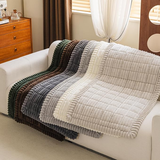 MYSKY HOME Couch Covers for 3 Cushion Sofa Pet Friendly, Couch Cover for Dogs, Sofa Covers for Pets Washable, Soft Non-Slip Sofa Slipcovers Furniture Protector Covers, Light Grey, 27.6" x 70.9"