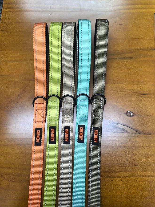 Heavy Duty Dog Leash, Leashes for Large Breed Dogs, Double Handle Dog Leash, Reflective Training Lead, Perfect for Medium to Large Dogs(5FT,Deep Green)