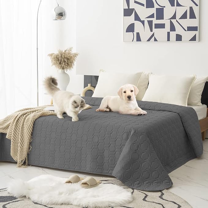 Tcksstex Waterproof and Non-Slip Dog Bed Cover and Pet Blanket Sofa Pet Bed Mat ，car Incontinence Mattress Protectors Furniture Couch Cover for Most Cats Dogs, Pets（40x50-Dark Grey）