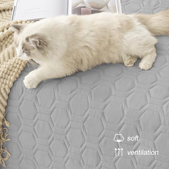 Tcksstex Waterproof and Non-Slip Dog Bed Cover and Pet Blanket Sofa Pet Bed Mat ，car Incontinence Mattress Protectors Furniture Couch Cover for Most Cats Dogs,Pets（52x82-Light Grey）