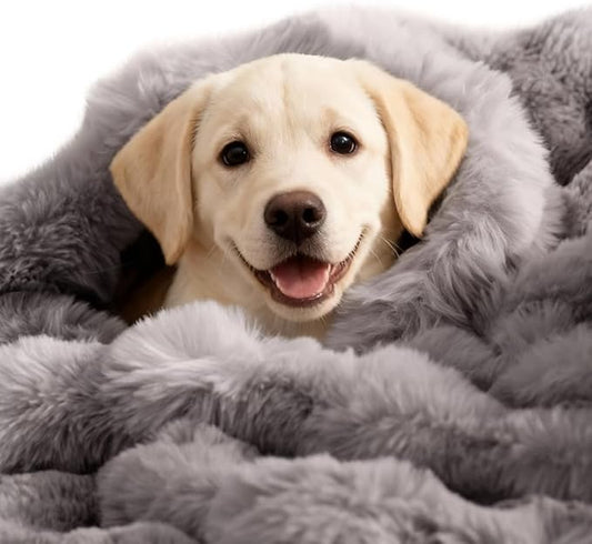 SOMAHE Dog Blanket, Reversible Sherpa & Bubble Fleece Pet Throw, Ultra-Soft Plush for Medium Dogs, Machine Washable, Anti-Static, Warm & Cozy, 39"×31" Inch Gray