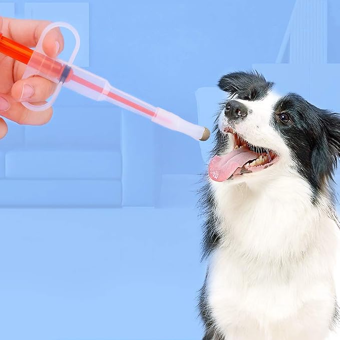 Pet Medicine Feeder Pet Pill Syringe Pet Liquid Feeding Dispenser Feeding Tool with Soft Silicone Tip for Dogs Cats Birds Small Animals Blue and Red 2 Pcs