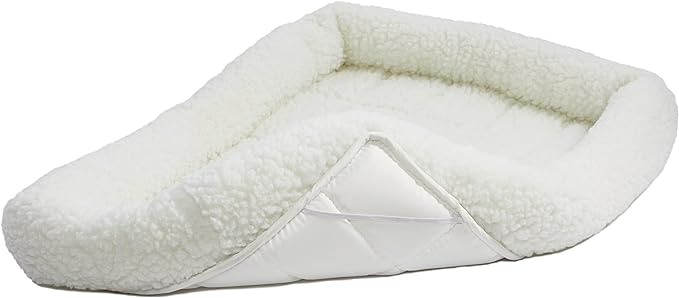 MidWest Homes for Pets QuietTime Dog Bed – White Fleece Bolster, Ultra-Soft and Machine Washable, Fits 24-Inch Crates and Carriers, for Small Breed Dogs (Pack of 2)