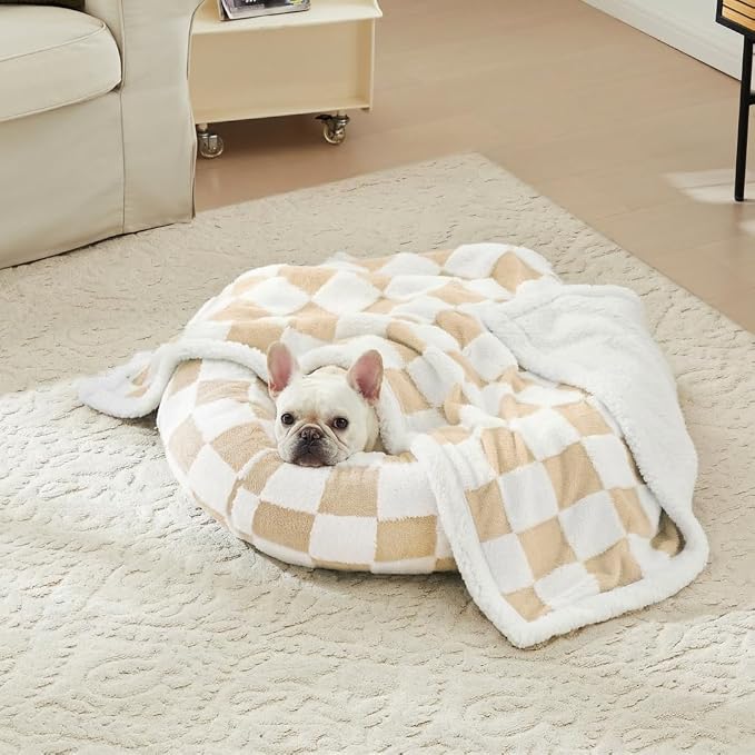 Ohocut Checkered Dog Blanket, Beige Khaki Jacquard Sherpa Blankets for Small Dog and Cats, Cute Aesthetic Style Fluffy Fleece Pets Blanket for Couch Protection Washable, 30"x40"