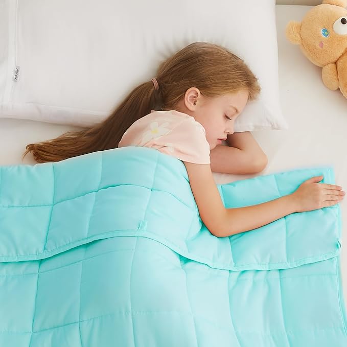 L'AGRATY Weighted Blanket - 36"x48" 5lbs Microfiber Material with Glass Beads Small Blanket for All-Season Summer Fall Winter Soft Thick