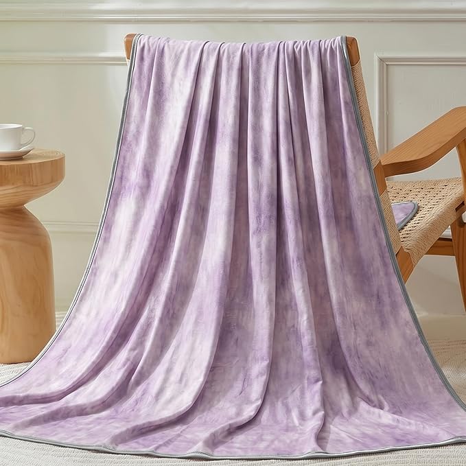 Guohaoi Cooling Throw Blanket for Hot Sleepers, Twin Size 50''×70'' Lightweight Breathable Summer Bed Blanket for Couch, Arc-Chill Q-Max >0.5 Cool Fiber, Lightweight Blanket Light Purple