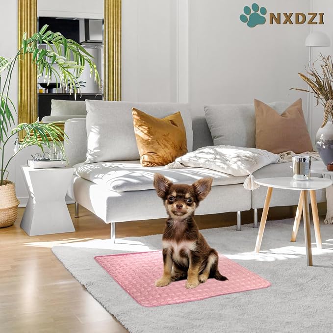 Dog Cooling Mat for Dogs, Pet Cooling Pad Bed for Dog Easy Washable for All Types of Pets and Perfect for Both Indoor and Outdoor Use, Including Car Seats 28" x 22"