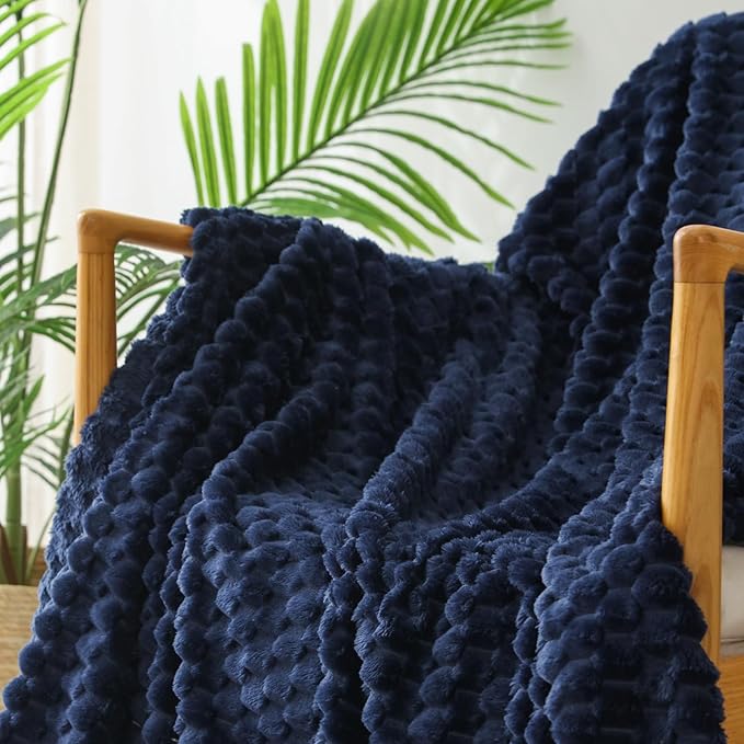 Exclusivo Mezcla Fleece California King Blanket for Bed, Oversized Fuzzy Navy Blue Bed Blankets, Soft Cozy Plush Sofa Throws for All Seasons, 120x120 Inches