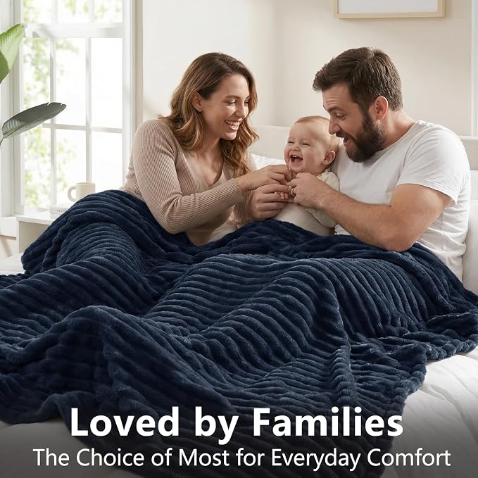 HIMEET Fleece Navy Blue Twin Blanket for Bed - 300GSM Ribbed Soft Cozy Outdoor Blanket, Graduation Birthday Gifts for Women Men Teens, College Dorm Essentials Camping Throws, 60x80 Inches