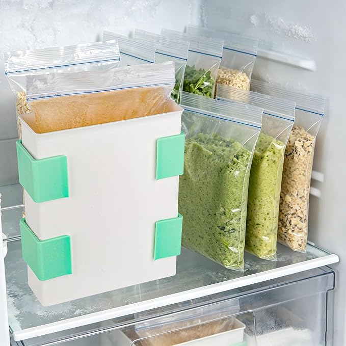 Freezer Food Block Maker, 6-Cup Capacity Meal Prep Bag Container for Freezing Soups, Sauces, Leftovers & Bone Broth, Large Portion Freezer Containers for Food Storage