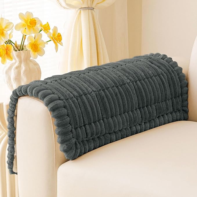 hyha Couch Cover for Dogs Washable, Non Slip Thick Flannel Sofa Protector, Pet Friendly Plush Furniture Cover for Sectional Sofa & Loveseat (Dark Grey, 27.6" x 27.6")