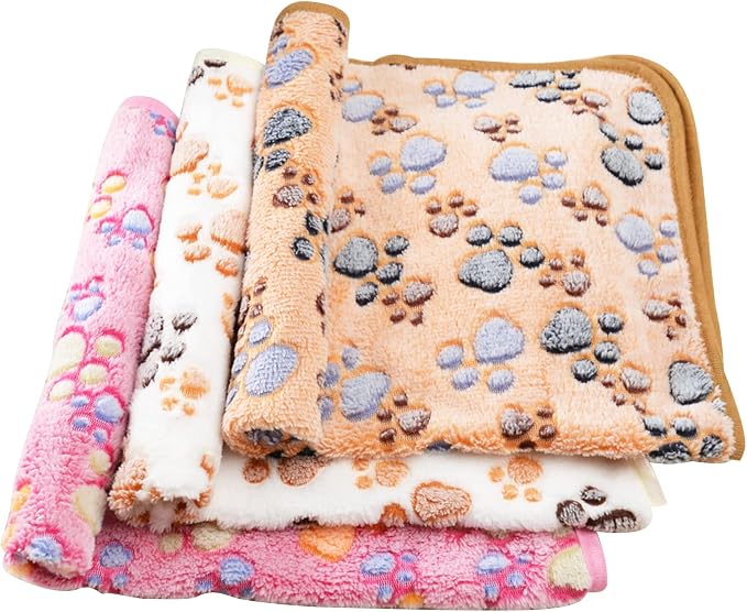 UTTPLL Blanket-Premium-Flannel-Medium-Printed Throw for Cats Dog Puppy Animals Super Soft Fluffy Fleece Pet Blankets Warm Sleep Mat Cute Paw Brown