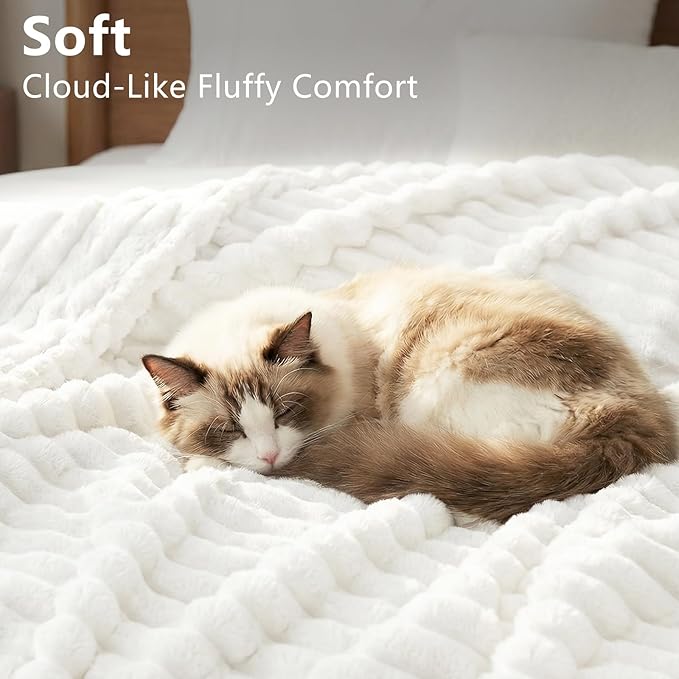 HIMEET Fleece Off White King Size Blanket for Bed - 300GSM Ribbed Soft Cozy Bedding Blanket, House Warming Gifts New Home, Luxury Boho Bedroom Decor Throws, 108x90 Inches