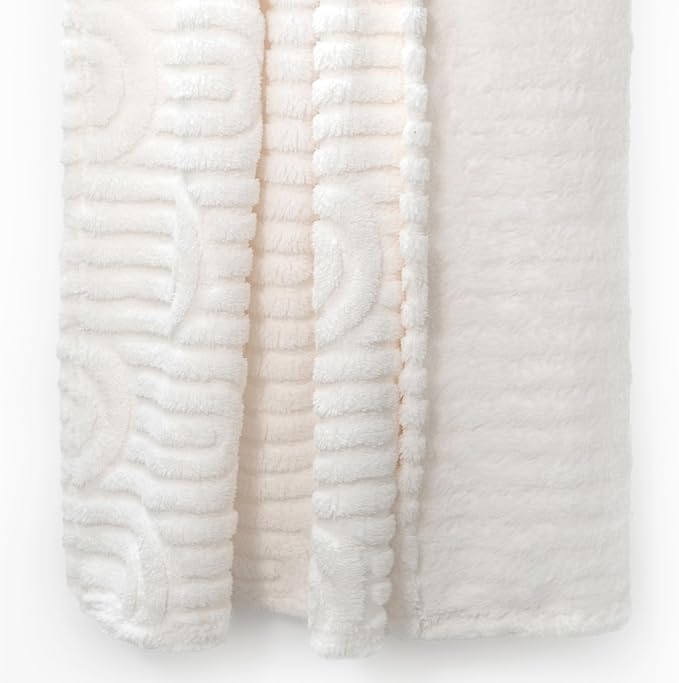 Americanflat 50x60 Jacquard Fleece Throw Blanket - Soft and Breathable Throw Blanket for Couch, Bed, Chair - Fleece Blankets Perfect for Home, Bedroom, or Outdoor Use - Rainbow Design in Cream