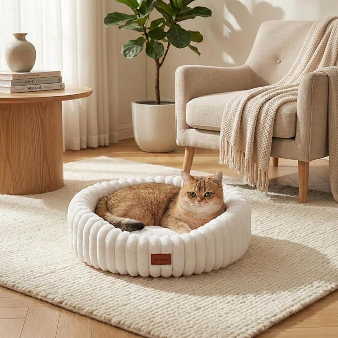 Avont Fluffy Cat Bed for Indoor Cats, Cozy Plush Sleeping Nest for All Sleep Styles, Washable Removable Cushion & Anti-Slip Base, Calming Round Bed for Kittens & Small Dogs – Cream(M)