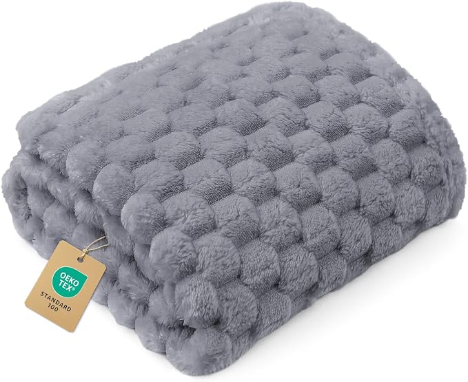 Luciphia Soft 300GSM Fleece Pet Blanket for Small Medium Large Dogs Washable 3D Textured Flannel Cat Puppy Decorative Furniture Protector Throw Durable Grey, XL(57''x40'')