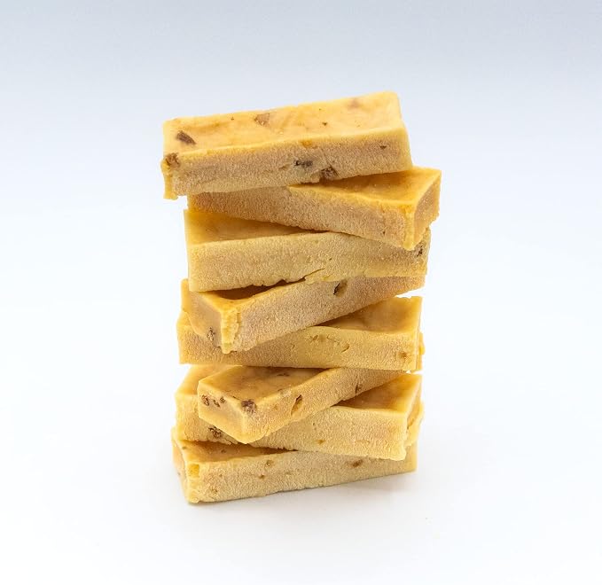 EcoKind Yak Cheese Himalayan Dog Chews, Yak Chews for Small Dogs, Long Lasting Bone for Aggressive Chewers, 4 Ingredients, Natural High Protein Treats, No Additives, Lactose Free, Bacon, Small 8 Chews