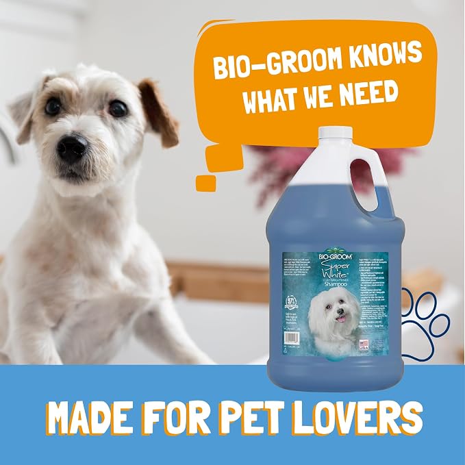 Bio-Groom Super Whitening Dog Shampoo - Whitening Pet Shampoo, Dog Bathing Supplies, Puppy Wash, Dog Grooming Supplies, Cruelty-Free - 32 fl oz 1-Pack