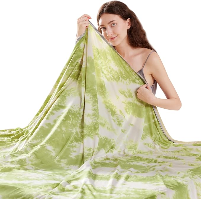 Guohaoi Cooling Throw Blanket for Hot Sleepers, Full Size 60''×90'' Lightweight Breathable Summer Bed Blanket for Couch, Arc-Chill Q-Max >0.5 Cool Fiber,Lightweight Tie Dye Blanket Light Green