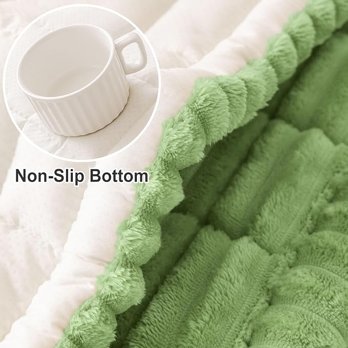 hyha Couch Cover for Dogs Washable, Non Slip Thick Flannel Sofa Protector, Pet Friendly Plush Furniture Cover for Sectional Sofa & Loveseat (Grass Green, 43" x 63")