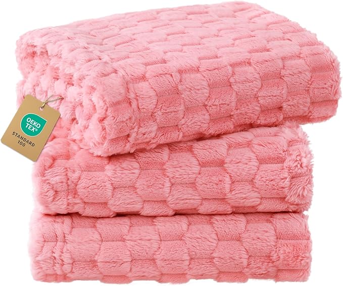 Luciphia 300GSM Fleece Dog Blanket for Small Medium Large Dogs 3D Jacquard 1 Pack 3 Flannel Puppy Cat Pet Throw Blankets Soft Washable Decorative Furniture Protect Pcs3-Pink, L(41''x31'')
