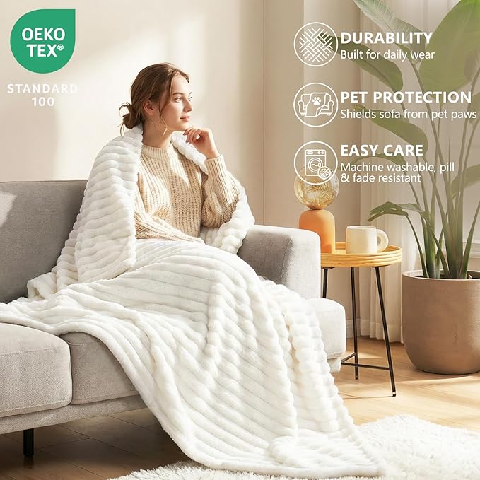 HIMEET Fleece Off White King Size Blanket for Bed - 300GSM Ribbed Soft Cozy Bedding Blanket, House Warming Gifts New Home, Luxury Boho Bedroom Decor Throws, 108x90 Inches