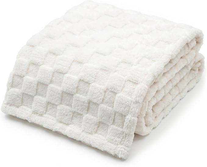 Americanflat 30x40 Jacquard Kids Throw Blanket - Soft and Breathable Mini Fleece Throw Blanket for Couch, Bed, Chair - Fleece Blankets Perfect for Home, Bedroom, Outdoor - Checkered Design in Cream