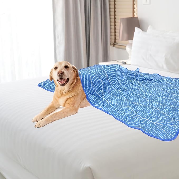 PUPTECK Dog Cooling Mat Pad for Medium Large Dogs, Cooling Blanket for Kennels Crate Floor, Dog Cat Summer Sleeping Bed Outside, Washable & Portable, Large 28"x40"