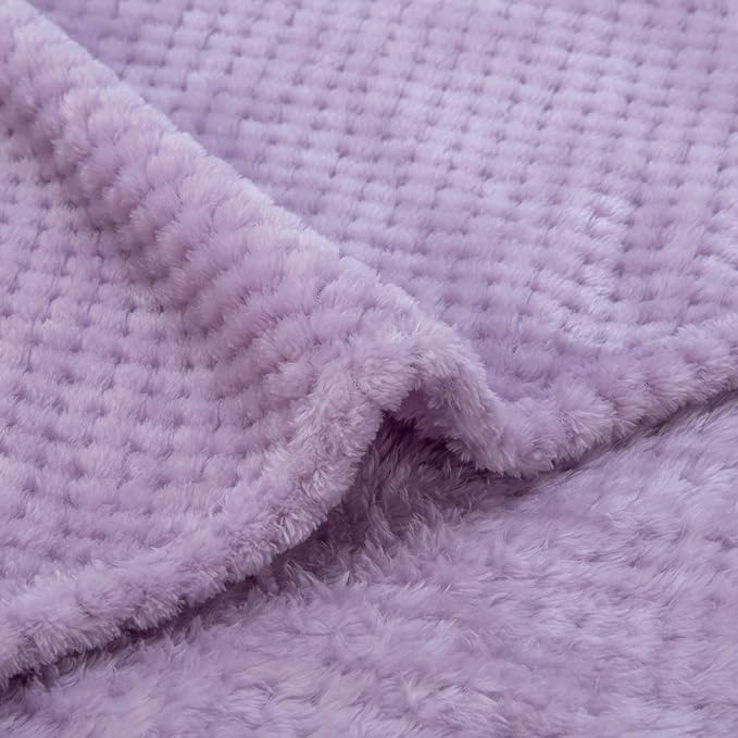 Iris Warm Soft Fuzzy Dog, Cat, Pet Blanket - Plush Fleece Throws for Bed, Couch, Sofa, Travel (S/24" x 32")
