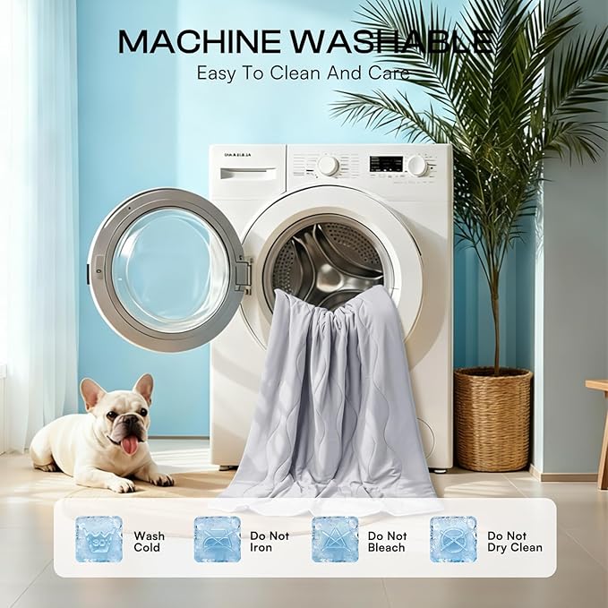 Luciphia Premium Cooling Dog Blanket Washable Q-MAX>0.5 Small Medium Large Pet Mat Puppy Cat Self-Cooling Soft Breathable Calming Throw for Sofa Crate Bed (Light Grey,25x35 inches)