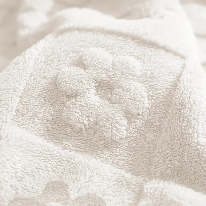 Americanflat 30x40 Jacquard Kids Throw Blanket - Soft and Breathable Mini Fleece Throw Blanket for Couch, Bed, Chair - Fleece Blankets Perfect for Home, Bedroom, or Outdoor - Flower Design in Cream