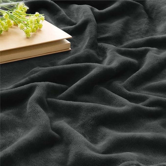BEDELITE Fleece Blanket Charcoal Grey Throw Blankets for Couch & Bed, Luxury Plush Cozy Fuzzy 50x70 inches, Super Soft Warm Lightweight Throw for Travel Camping