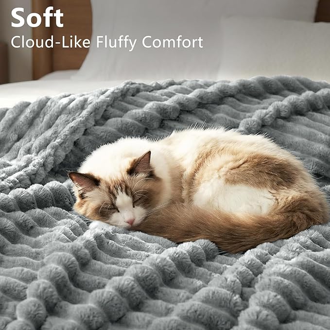 HIMEET Fleece Grey Full Size Blanket for Bed - 300GSM Ribbed Soft Cozy Bedding Blanket, New Home Birthday Gifts for Women Men Teens, College Dorm Essentials Bedroom Decor Throws, 84x90 Inches