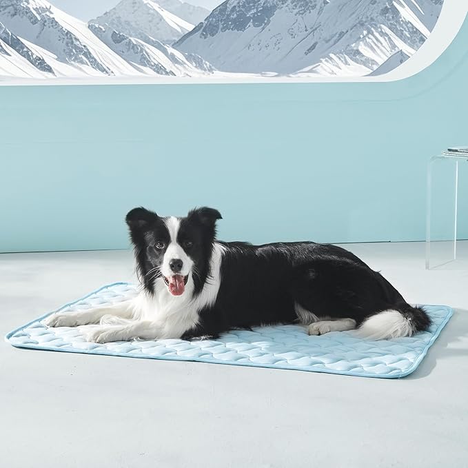 GASUR Cooling Mat for Extra Large Dogs, Q-Max>0.5 Instant Temp Drop Dog Cooling Mats, Cooling Pad for Dog-Summer Indoor Outdoor Travel Use, Snag Resistant，Machine Washable& Anti-Slip,44"X32" Blue