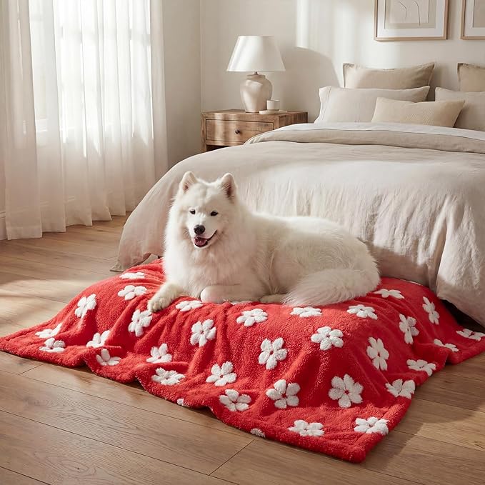 Horaldaily Pets Flannel Blanket, Red Flowers 3D Textured Soft Fuzzy Fluffy Plush Cozy Fleece Premium Blankets for Dog Cat Puppy Kitten Couch Protection, 30x40