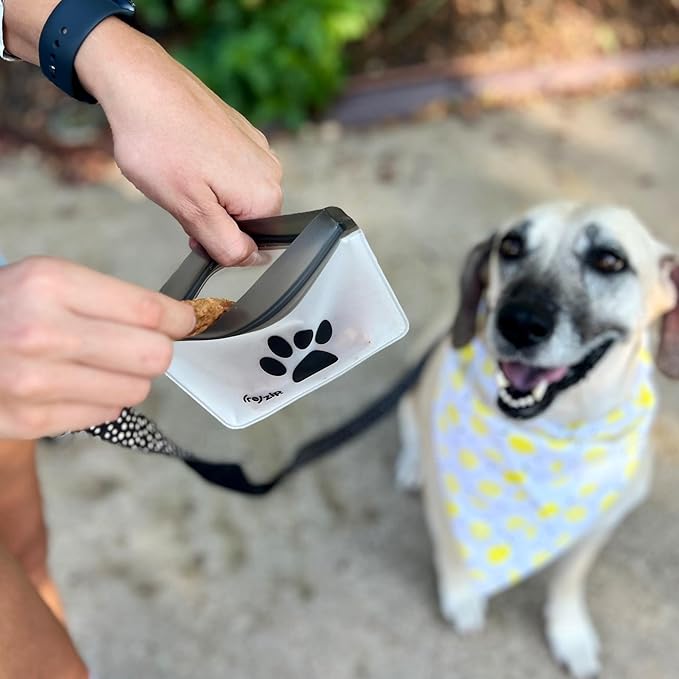 (re) zip Pet On-The-Go Bags 2-pack | Lightweight, Compact, Carabiner Clip | Airtight Closure | Water-Resistant | Food-Safe PEVA | Holds Treats, Poop Bags | Travel-Friendly