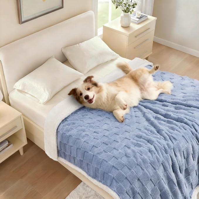 Luciphia Waterproof Dog Blanket, Leakproof Medium Pet Blanket for Couch Sofa Bed Furniture Cover Protector, Washable Soft Sherpa Fleece with 3D Jacquard, Cozy Calming Reversible, Blue White, 57"x40"