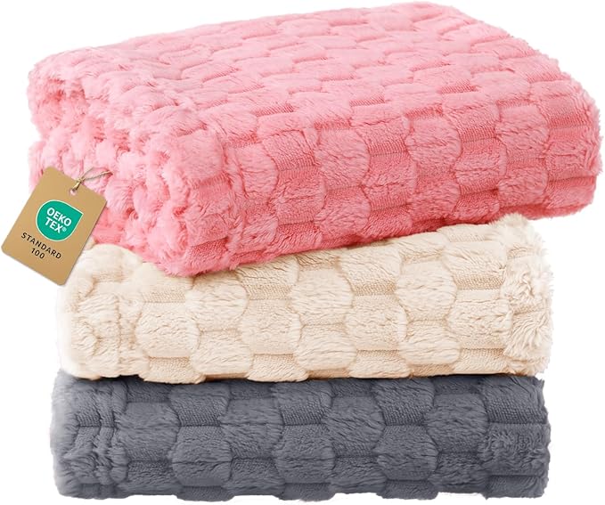 Luciphia 300GSM Fleece Dog Blanket for Small Medium Large Dogs 3D Jacquard 1 Pack 3 Flannel Puppy Cat Pet Throw Blankets Soft Washable Decorative Furniture Protect Pcs3-Grey/White/Pink, L(41''x31'')
