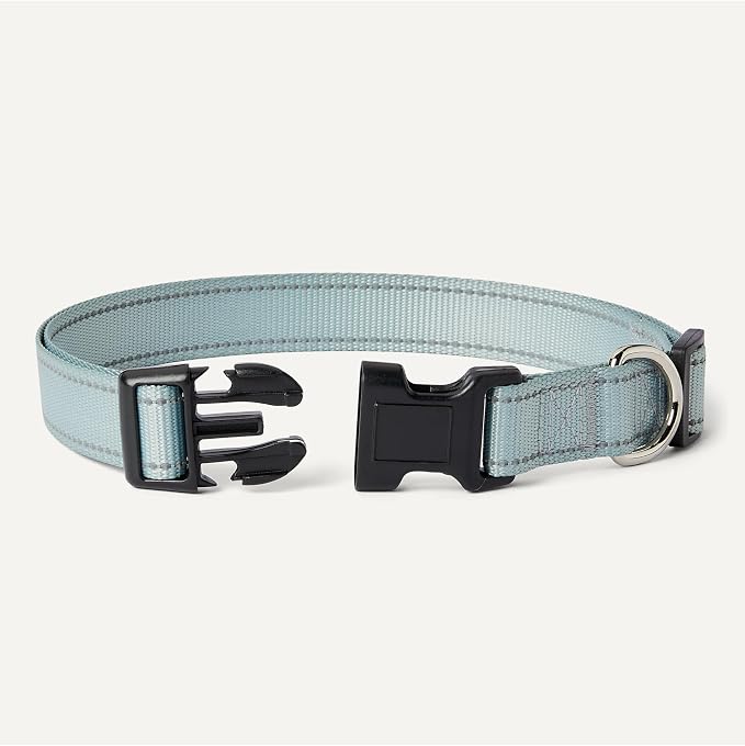 Amazon Basics Reflective Polyester Dog Collar with Quick-Release Buckle, Adjustable, XL