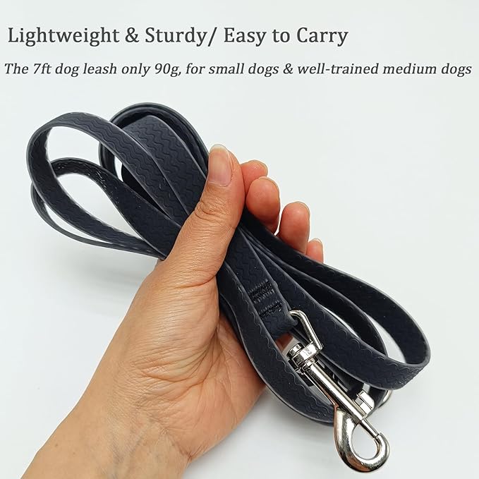 WYuZe Waterproof Dog Leash 7FT 12FT, Odor-Proof Strong Coated Nylon Webbing Easy to Clean, Lightweight Long Leash for Outdoor Walking, Hiking, Beach Playing (7ft, Black)