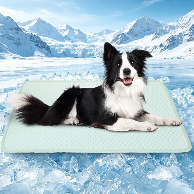SOMOYA Dogs Cooling Mat (Q-Max>0.45) Pet Cool Pads Blanket Sleeping Kennel Mat,Washable Ice Silk Sleep Mat Pad Breathable for Large Dogs Cats (Green, Large (27.5x39.3 in)