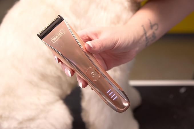 Wahl Pro Animal Motiva2 - Professional Pet Clipper for Dogs, Cats & Horses - Cordless - Digital Display with LED Indicator - Comfortable Grip - Easy to Carry & Travel Lock - Petite Orchid