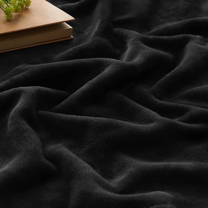 BEDELITE King Size Blanket for Bed, Luxury Plush Cozy Fuzzy Fleece Blanket 108x90 inches, Super Soft Warm Big Lightweight Throw Blanket All Seasons Suitable, Black (Pack of 2)