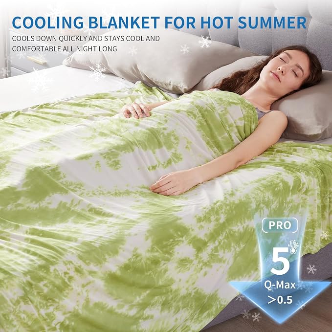 Guohaoi Cooling Throw Blanket for Hot Sleepers, Full Size 60''×90'' Lightweight Breathable Summer Bed Blanket for Couch, Arc-Chill Q-Max >0.5 Cool Fiber,Lightweight Tie Dye Blanket Light Green
