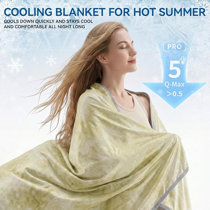 Guohaoi Cooling Throw Blanket for Hot Sleepers, Twin Size 60''×90'' Lightweight Breathable Summer Bed Blanket for Couch, Arc-Chill Q-Max >0.5 Cool Fiber, Lightweight Blanket Yellow