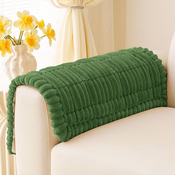 hyha Couch Cover for Dogs Washable, Non Slip Thick Flannel Sofa Protector, Pet Friendly Plush Furniture Cover for Sectional Sofa & Loveseat (Olive Green, 2 Pack 20" x 24")