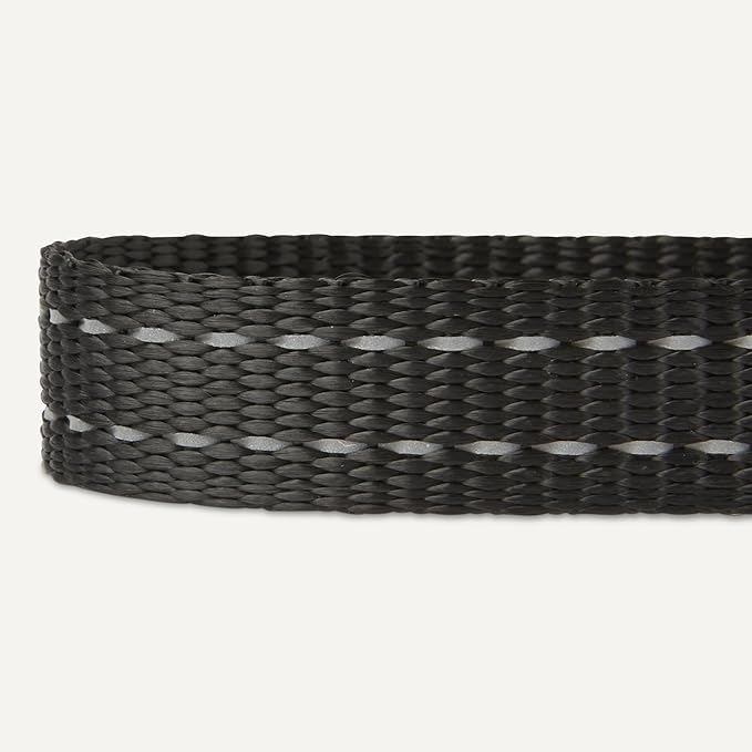 Amazon Basics Reflective Polyester Dog Collar, Adjustable Length 11.2"-16.9", 0.9" W, Quick-Release Buckle for Easy On/Off, Small, Black